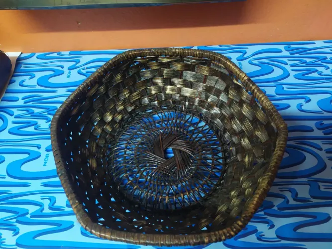 Cesto de vime artesanal
