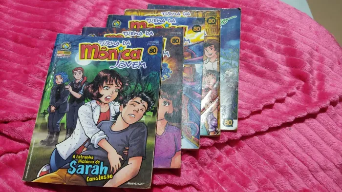 Livros Turma da Monica Jovem e Chico Bento Moço