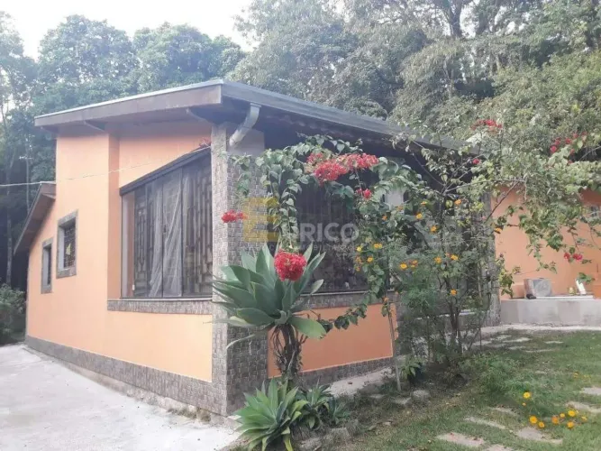 Chácara à venda no CHÁCARAS ALPINA em Valinhos/SP