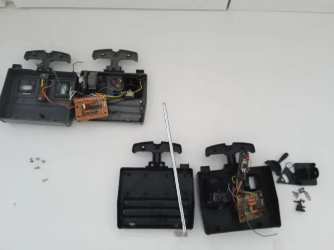 Lote peças para controles Maximus Pegasus Colossus estrela anos 80 veja leia