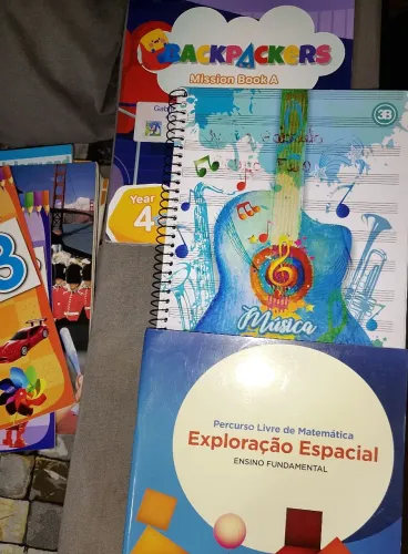 Livros didáticos