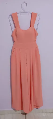 Macacão Pantalona novo em promoção.