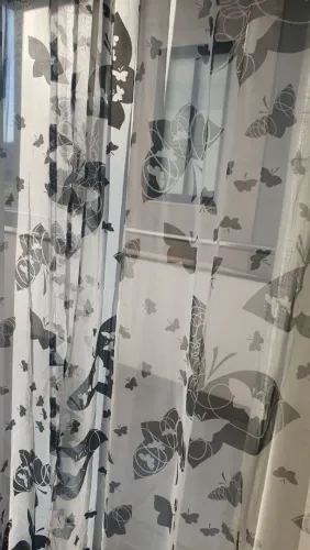 Cortinas de Voil com Borboletas para trilho - 2,76 por 2,05
