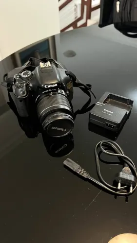 Camera Canon EOS Rebel T3 | EOS 1.100D