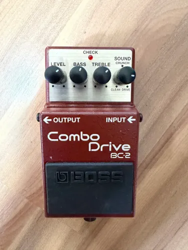 Pedal Boss Para Guitarra Efeito Combo Drive Amp Bc-2