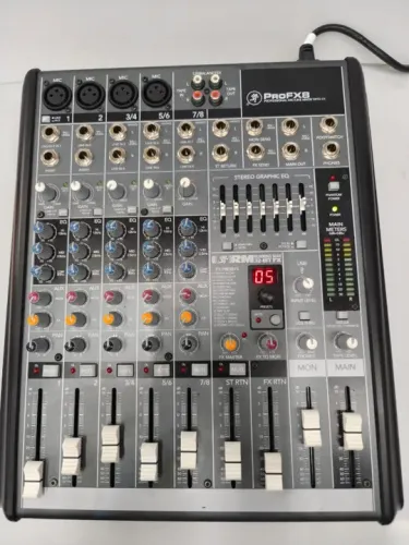 Mesa De Som Mackie Profx8 Usb 8 Canais Ótima!
