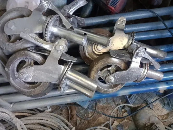 Rodízios para andaimes 