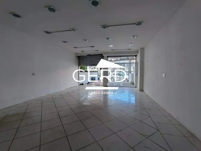 Ponto Comercial Estratégico para Locação | Salão com Mezanino e 2 Vagas Frontais Cobertas