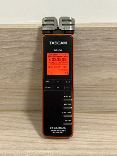 Tascam DR-08 Gravador de Áudio