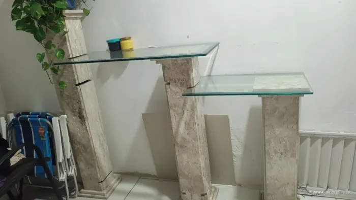 * Mesas de canto com design exclusivo