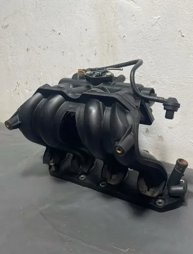 Coletor de Admissão Chevrolet Cobalt 1.8 2018