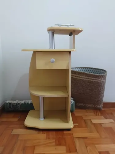 MESA DE TELEFONE