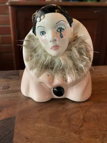 Bibelô colombina antigo