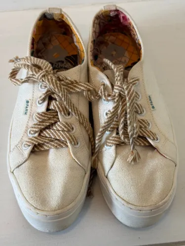 Tenis farm tecido cru nº35 