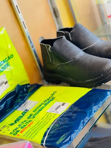Bota e Colete Refletivo kit entregas