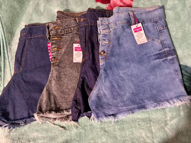 Bermudas feminina NOVA