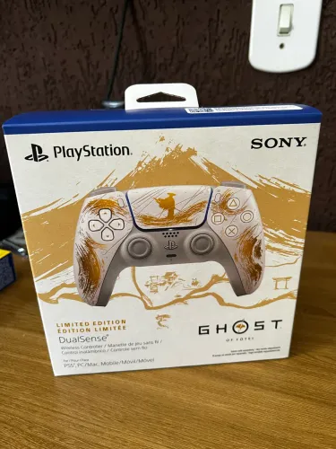 Controle Ps5 - Dualsense Edição Limitada Ouro Ghost Of Yotei