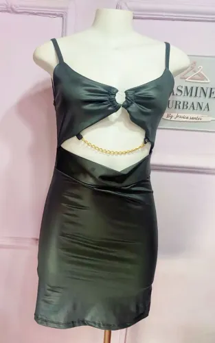 Vestido tubinho preto
