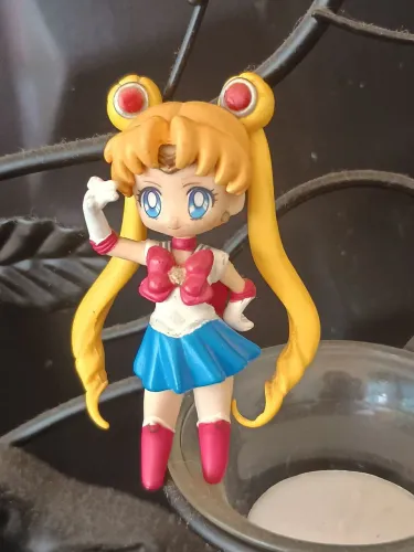 Action Figure Sailor Moon e Sailor Vênus