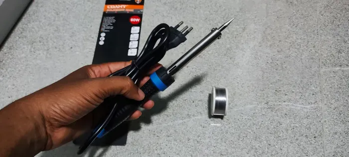 Ferro de solda 60w e estanho 80g - 220v