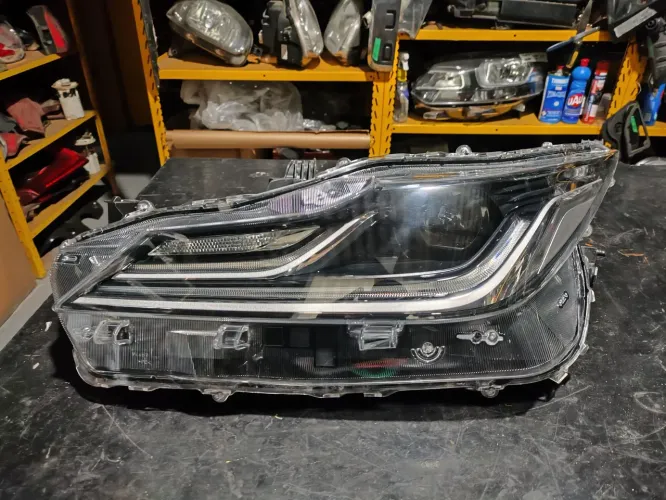 Farol esquerdo Corolla Altis Full Led 2020 2021 2022 2023 2024
