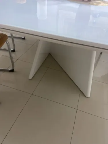 Mesa Mac do grupo  Volpi Design comprada na lojas Mac SP