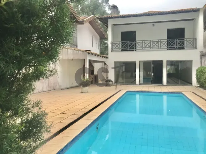 Casa de Vila - 3 Dormitórios (Suítes) à Venda ou para Alugar no Alto da Boa Vista, São Pau