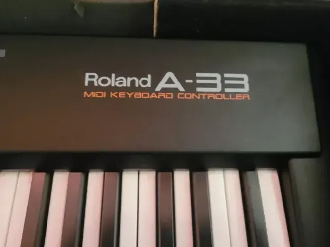 Teclado midi Roland A33 76 teclas italiano raro!