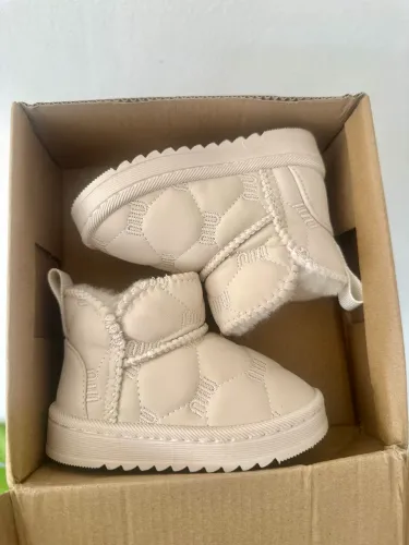 Bota para bebê - NOVA
