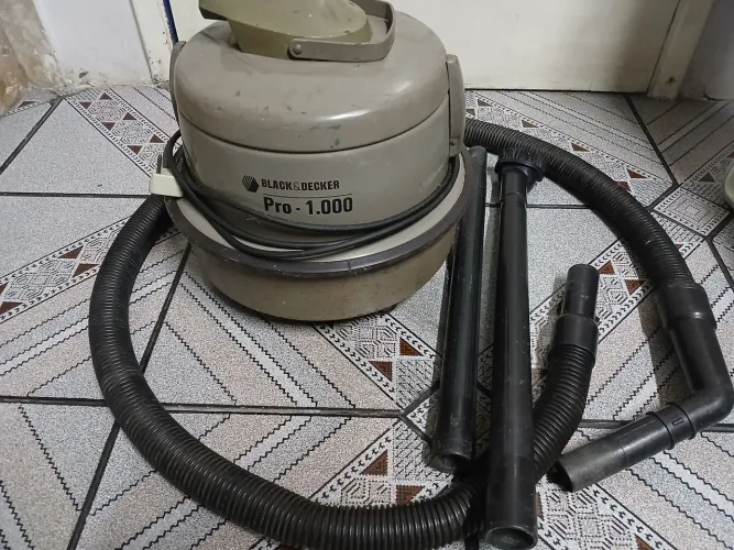 Aspirador de Pó Black & Decker Pro 1.000