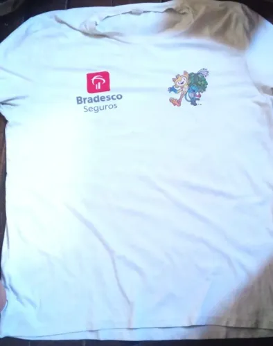 Camiseta do revezamento da Tocha Olímpica Rio 2016