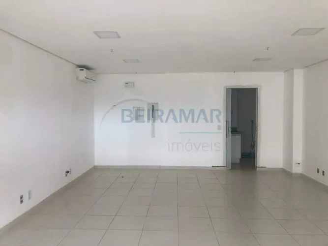 Loja Comercial para Alugar no Residencial Le Club  Águas Claras | Ideal para Escritórios, 