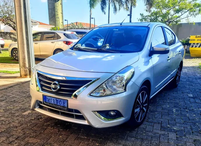 Nissan Versa Unique 1.6 16V Flexstart 4P Aut. 2018