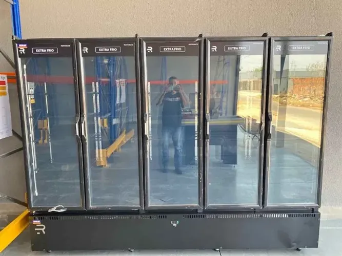 EXPOSITOR 5 PORTAS para CERVEJA e bebidas