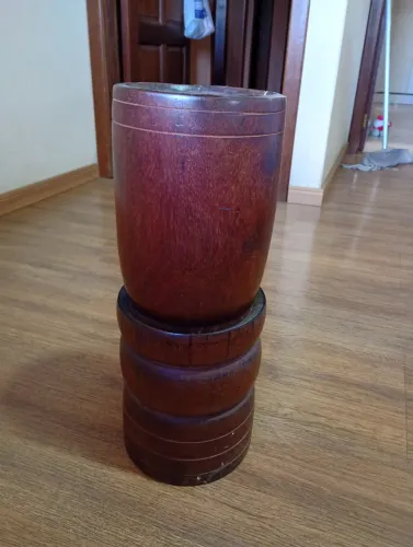 Pilão de madeira pau Brasil