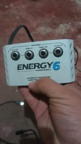 Fonte Para Pedais Landscape Energy 6 Com Patchbay (Usado)<br>