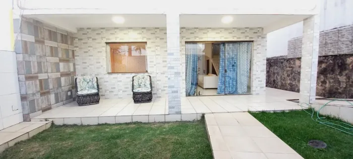 Casa pronta para morar com estrutura premium em condomínio fechado