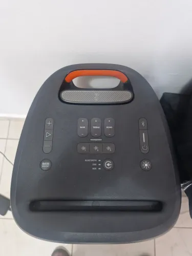 Vendo jbl partybox 310