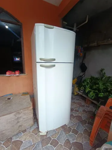 Geladeira Electrolux 127v 