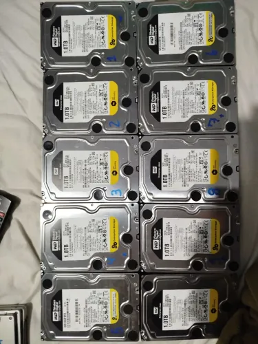 Lote de HD Sata de 1 TB saudável