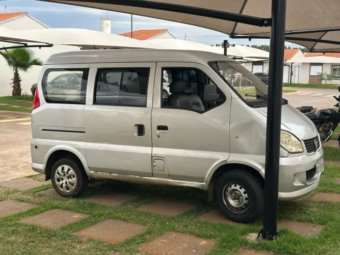 Hafei Towner Passageiro 1.0 8V 48cv 7L 5P 2010
