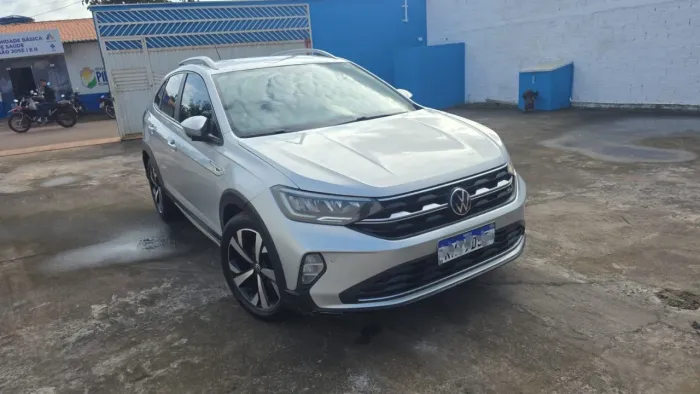 Volkswagen Nivus Highline 1.0 200 TSI Flex AUT 2021