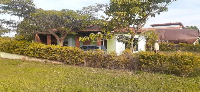 Casa de condomínio Riviera em Santa Cristina XIII 