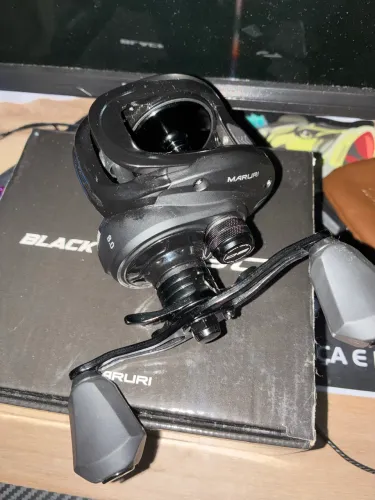 Carretilha de pesca black tamba bg