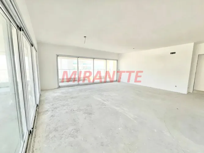 Apartamento de 263m² com 4 quartos em Santana