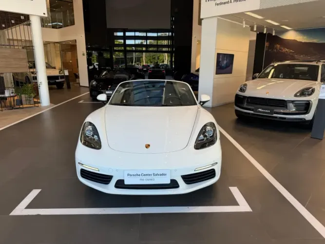 Porsche 718 Boxster 2.0 300cv 2024