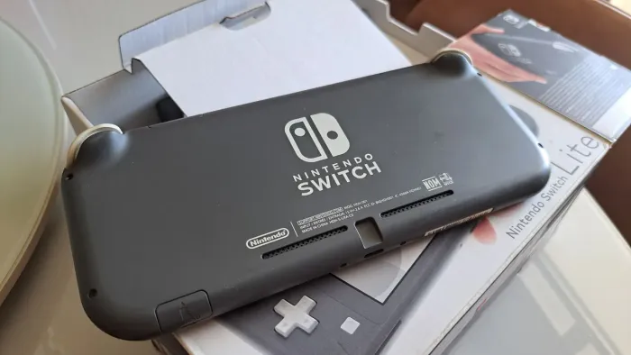 Nintendo Switch Lite