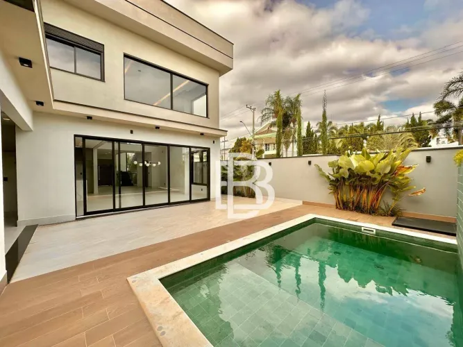 Sobrado com 3 dormitórios para alugar, 285 m² por R$ 20.950,00/mês - Vila Romana - Indaiat