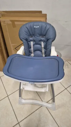 Cadeira para bebê comer 