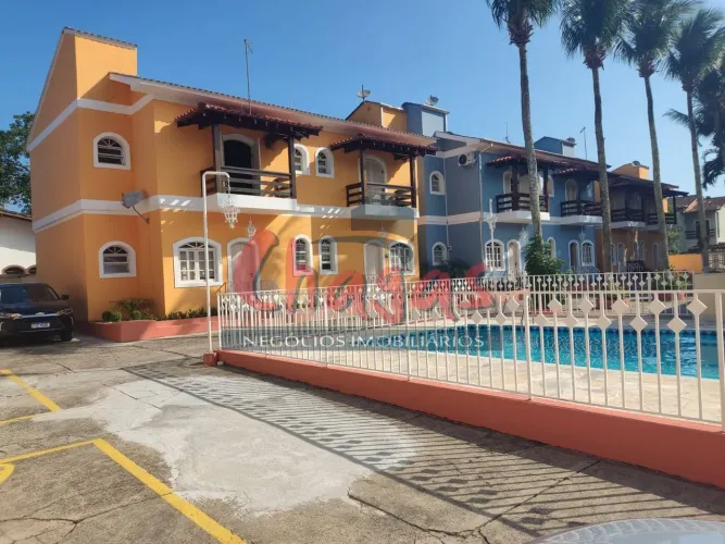 VENDE-SE | SOBRADO EM CONDOMÍNIO FECHADO | MASSAGUAÇU.